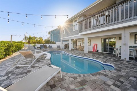 Casa en venta en Indian Rocks Beach, Florida, 5 dormitorios, 270.35 m2 № 1770995 - foto 22