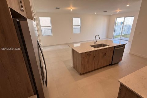 Casa en alquiler en Homestead, Florida, 5 dormitorios, 232.16 m2 № 2025897 - foto 5