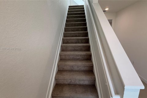 Casa en alquiler en Homestead, Florida, 5 dormitorios, 232.16 m2 № 2025897 - foto 13