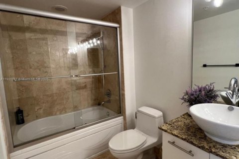 Appartement à louer à Miami, Floride: 1 chambre, 91.14 m2 № 1951815 - photo 16