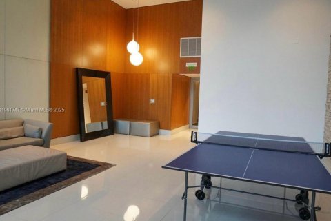 Appartement à louer à Miami, Floride: 1 chambre, 91.14 m2 № 1951815 - photo 25