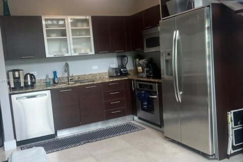 Appartement à louer à Miami, Floride: 1 chambre, 91.14 m2 № 1951815 - photo 5