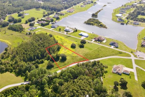 Land in Land O' Lakes, Florida № 1901060 - photo 1