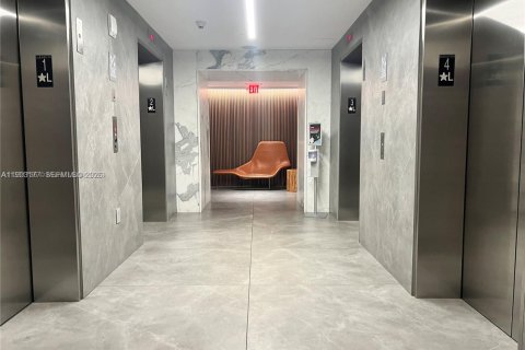 Купить кондоминиум в Майами, Флорида 1 спальня, 71.35м2, № 2009061 - фото 8