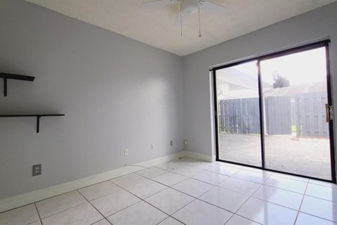 Appartement à louer à West Palm Beach, Floride: 3 chambres, 123.75 m2 № 2422179 - photo 11
