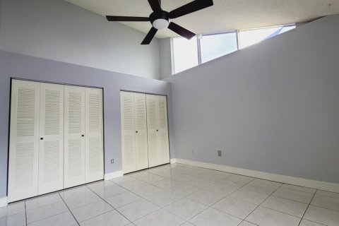 Appartement à louer à West Palm Beach, Floride: 3 chambres, 123.75 m2 № 2422179 - photo 7