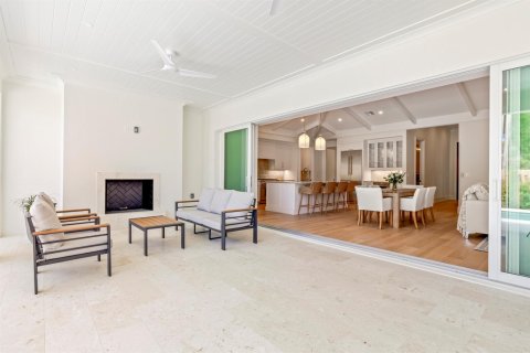 House in Vero Beach, Florida 4 bedrooms, 245.08 sq.m. № 2146288 - photo 6