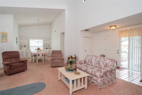 Casa en venta en Dade City, Florida, 2 dormitorios, 166.3 m2 № 1759924 - foto 5