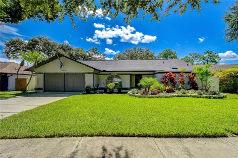 Casa en Tampa, Florida 4 dormitorios, 209.59 m2 № 2198936