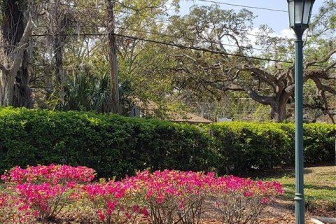 Commercial property in Lutz, Florida 761.8 sq.m. № 2213855 - photo 17