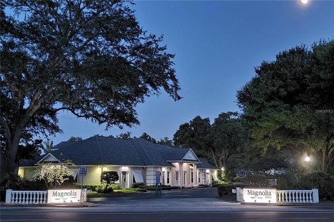 Commercial property in Lutz, Florida 761.8 sq.m. № 2213855 - photo 19