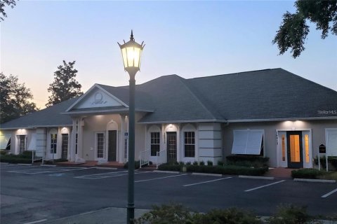 Commercial property in Lutz, Florida 761.8 sq.m. № 2213855 - photo 18