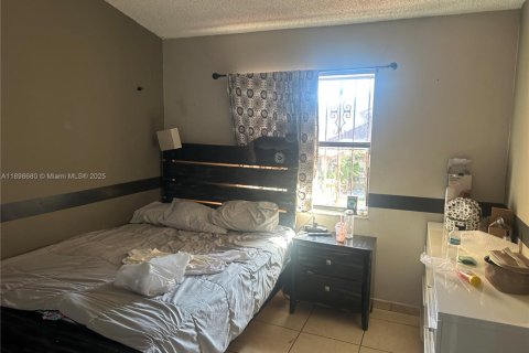 Снять в аренду виллу или дом в Хайалиа, Флорида 4 спальни, 195.09м2, № 1950532 - фото 6