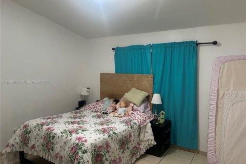 Снять в аренду виллу или дом в Хайалиа, Флорида 4 спальни, 195.09м2, № 1950532 - фото 4