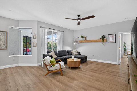 Casa en venta en Lakewood Ranch, Florida, 4 dormitorios, 217.39 m2 № 2401015 - foto 16