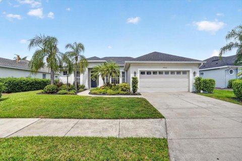 Casa en Lakewood Ranch, Florida 4 dormitorios, 217.39 m2 № 2401015
