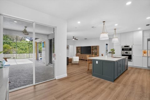 Casa en venta en Lakewood Ranch, Florida, 4 dormitorios, 217.39 m2 № 2401015 - foto 7
