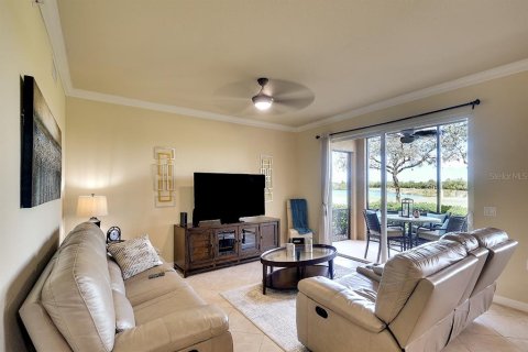 Condo in Bradenton, Florida, 2 bedrooms  № 1558467 - photo 5