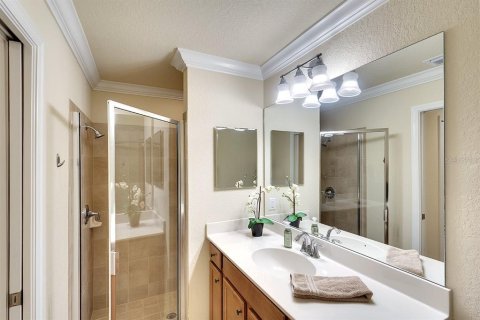 Condo in Bradenton, Florida, 2 bedrooms  № 1558467 - photo 16