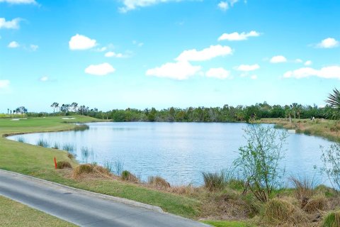Condo in Bradenton, Florida, 2 bedrooms  № 1558467 - photo 20