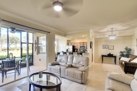 Condo in Bradenton, Florida, 2 bedrooms  № 1558467 - photo 4