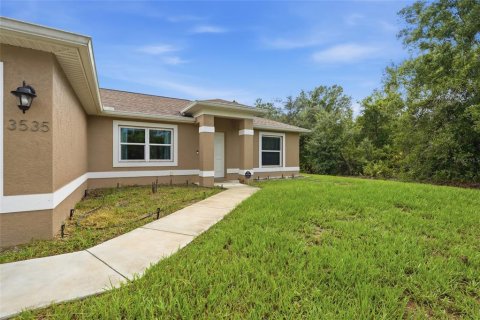 House in North Port, Florida 3 bedrooms, 133.5 sq.m. № 2210199 - photo 3