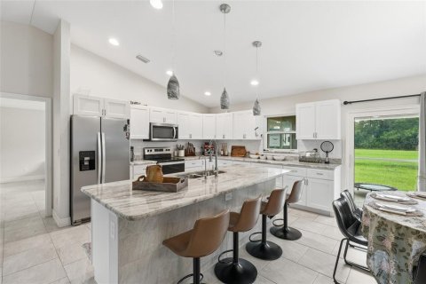 House in North Port, Florida 3 bedrooms, 133.5 sq.m. № 2210199 - photo 8