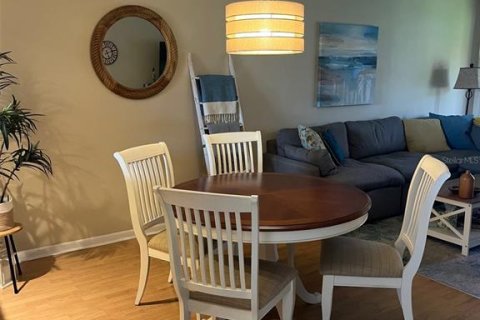 Condominio en venta en Clearwater, Florida, 1 dormitorio, 81.29 m2 № 1888591 - foto 4