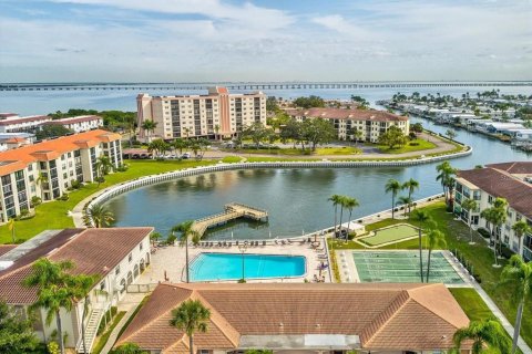 Condominio en venta en Clearwater, Florida, 1 dormitorio, 81.29 m2 № 1888591 - foto 17