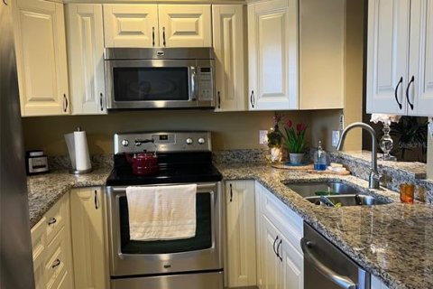 Condominio en venta en Clearwater, Florida, 1 dormitorio, 81.29 m2 № 1888591 - foto 12