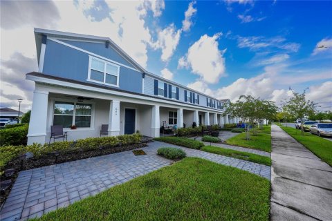 Touwnhouse à vendre à DeBary, Floride: 3 chambres, 146.79 m2 № 1904306 - photo 1