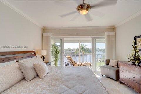 Condo in Deerfield Beach, Florida, 2 bedrooms № 1981044 - photo 18