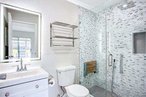 Condominio en venta en Sun City Center, Florida, 1 dormitorio, 74.32 m2 № 2114814 - foto 21