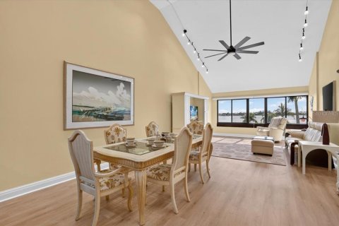 Copropriété à vendre à Bradenton Beach, Floride: 2 chambres, 125.33 m2 № 2333843 - photo 8