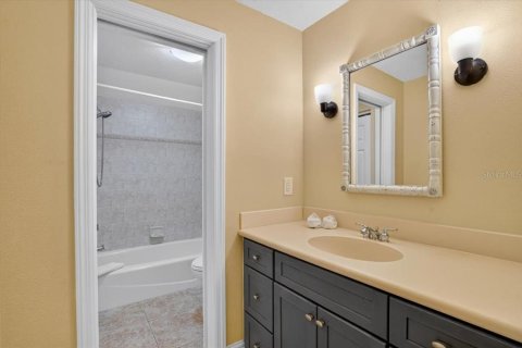 Copropriété à vendre à Bradenton Beach, Floride: 2 chambres, 125.33 m2 № 2333843 - photo 29