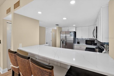 Copropriété à vendre à Bradenton Beach, Floride: 2 chambres, 125.33 m2 № 2333843 - photo 14