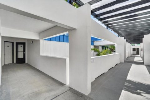 Copropriété à vendre à Bradenton Beach, Floride: 2 chambres, 125.33 m2 № 2333843 - photo 3