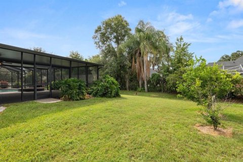 House in Lakeland, Florida 5 bedrooms, 389.73 sq.m. № 2215148 - photo 15