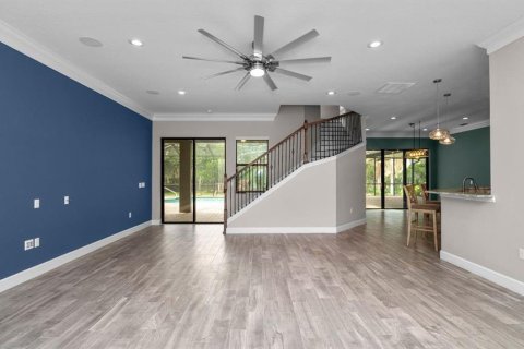 House in Lakeland, Florida 5 bedrooms, 389.73 sq.m. № 2215148 - photo 22