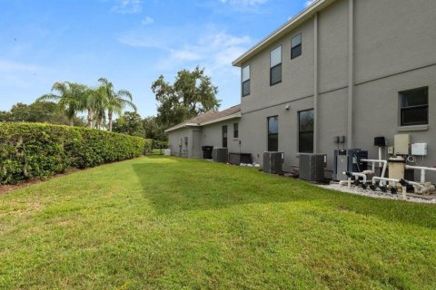 House in Lakeland, Florida 5 bedrooms, 389.73 sq.m. № 2215148 - photo 18