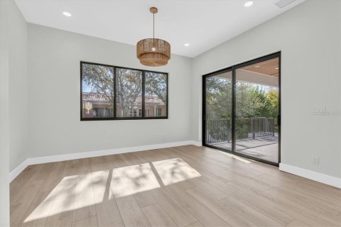 Villa ou maison à vendre à Gulfport, Floride: 5 chambres, 382.48 m2 № 2155881 - photo 23