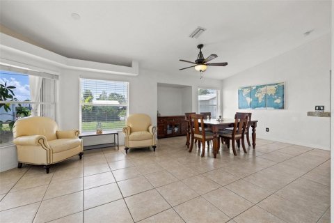 House in Englewood, Florida 3 bedrooms, 168.34 sq.m. № 1260826 - photo 15