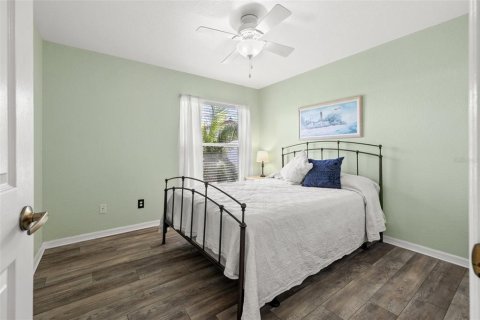 House in Englewood, Florida 3 bedrooms, 168.34 sq.m. № 1260826 - photo 19