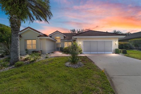 House in Ocala, Florida 3 bedrooms, 192.68 sq.m. № 1624999 - photo 2