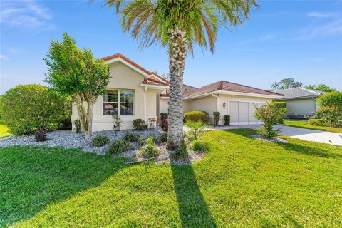 House in Ocala, Florida 3 bedrooms, 192.68 sq.m. № 1624999 - photo 3