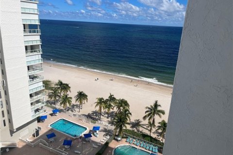 Condominio en alquiler en Pompano Beach, Florida, 2 dormitorios, 102.19 m2 № 2087849 - foto 12