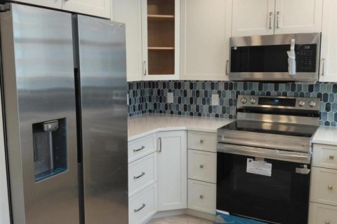 Condominio en alquiler en Pompano Beach, Florida, 2 dormitorios, 102.19 m2 № 2087849 - foto 4