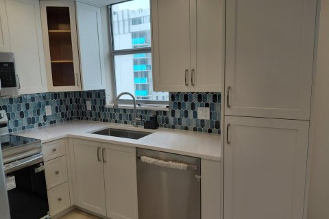 Condominio en alquiler en Pompano Beach, Florida, 2 dormitorios, 102.19 m2 № 2087849 - foto 2