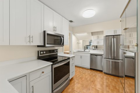 Copropriété à vendre à Port St. Lucie, Floride: 2 chambres, 119.29 m2 № 2415686 - photo 13