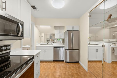 Copropriété à vendre à Port St. Lucie, Floride: 2 chambres, 119.29 m2 № 2415686 - photo 11